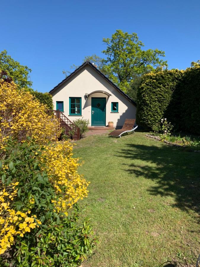 „Rentmeisterhaus Basedow“ Basedow  외부 사진