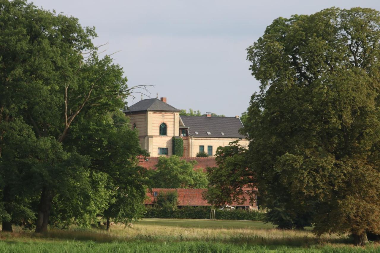 „Rentmeisterhaus Basedow“ Basedow  외부 사진