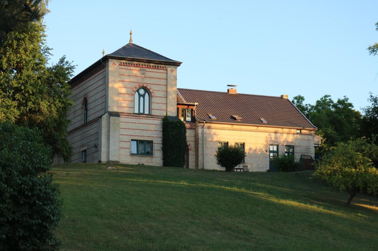 „Rentmeisterhaus Basedow“ Basedow  외부 사진